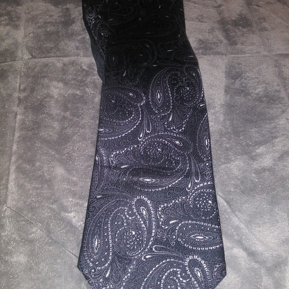 Jones new york neck tie